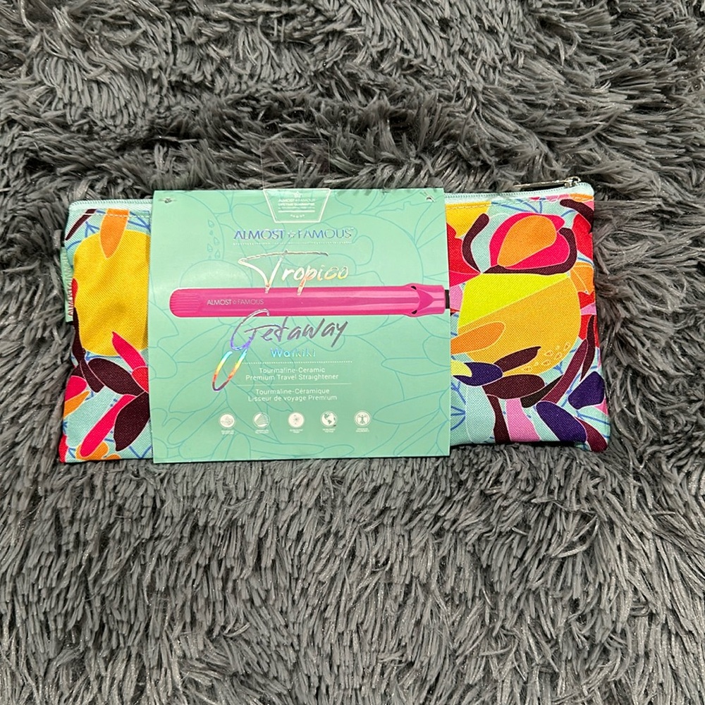 Almost Famous Tropico Getaway Waikiki straightener